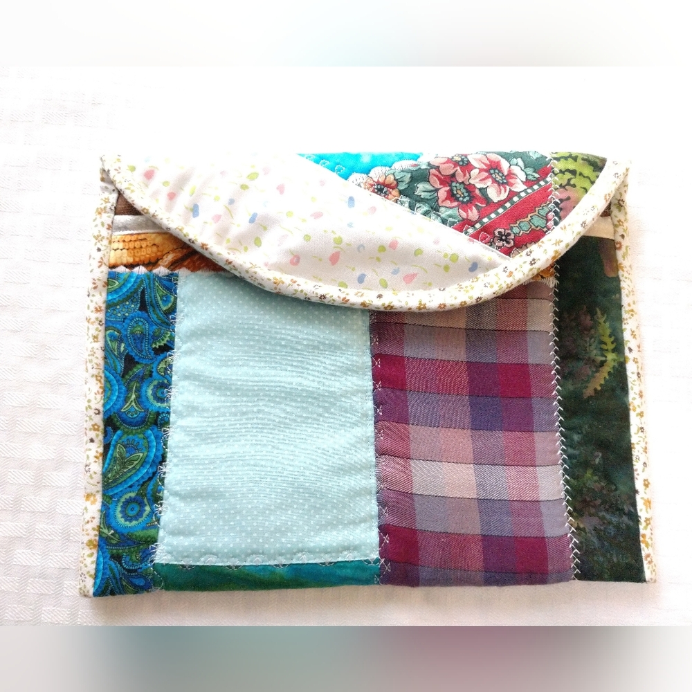 Adorable Vintage Patchwork Clutch Bag Pouch Homemade Handmade Colorful